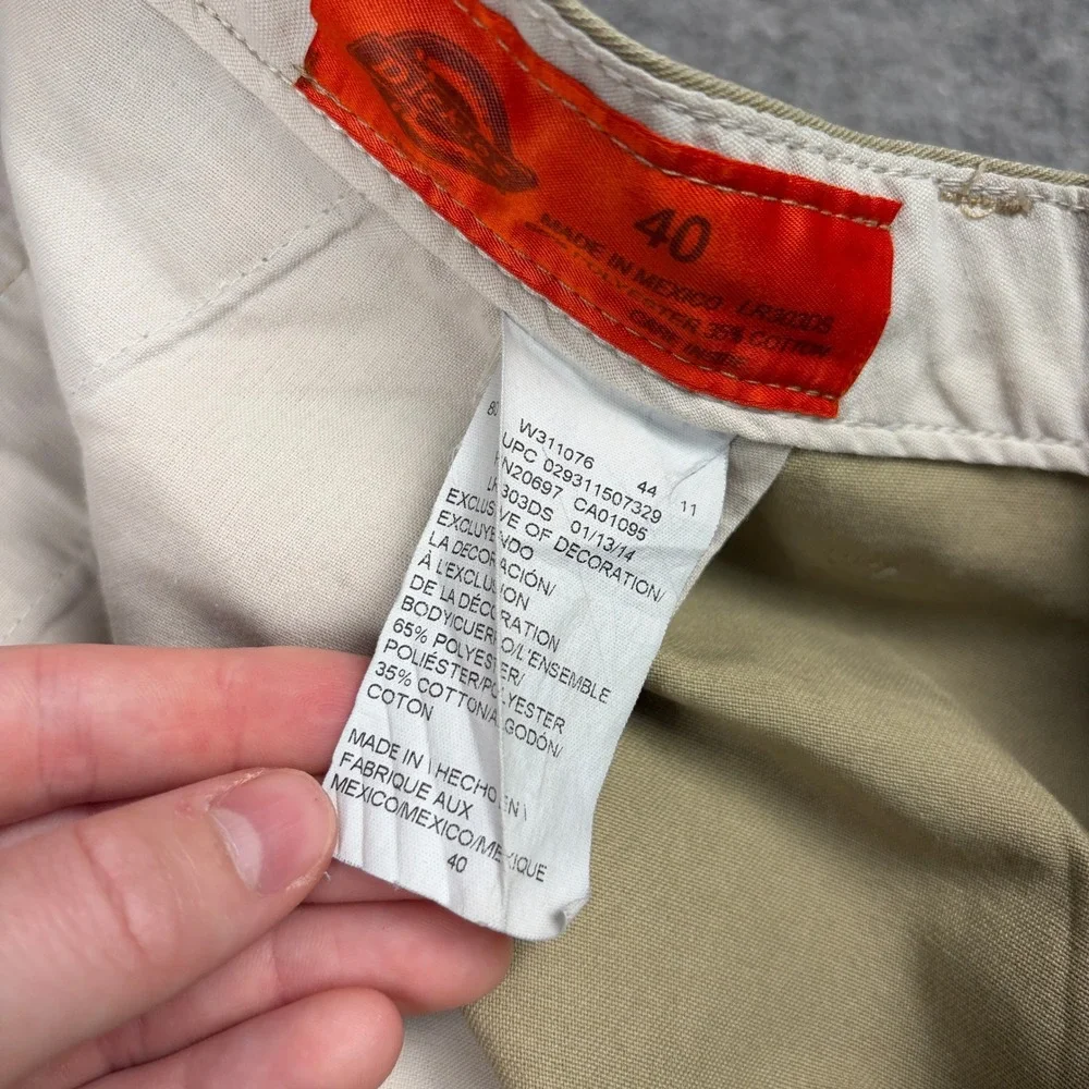 Dickies Chino Shorts Mens 40 Khaki Tan Distressed Workwear‎ Utility Outdoors 00s